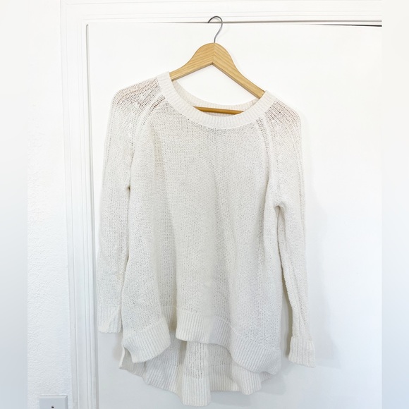 Banana Republic Sweaters - High low white knit sweater